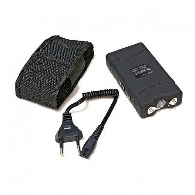 DEFENSA ELECTRICA TASER MOD. 800 CON 5.500.000 VOLT. RECARGABLE CON LINTERNA LUZ LED